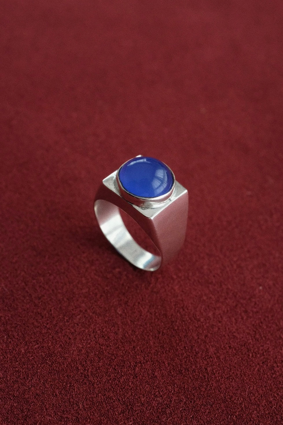 Chalcedony Cabochon Ring c.1980s