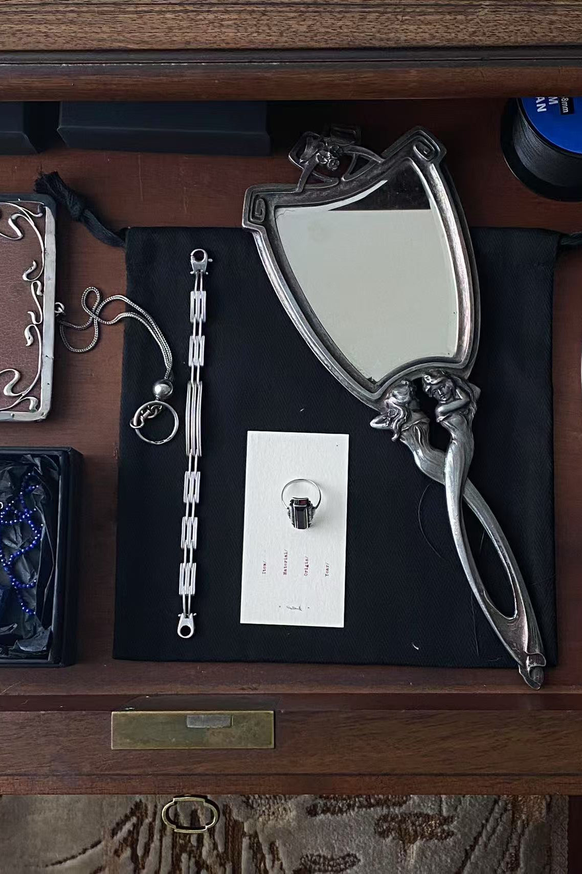 Art Nouveau Hand-mirror