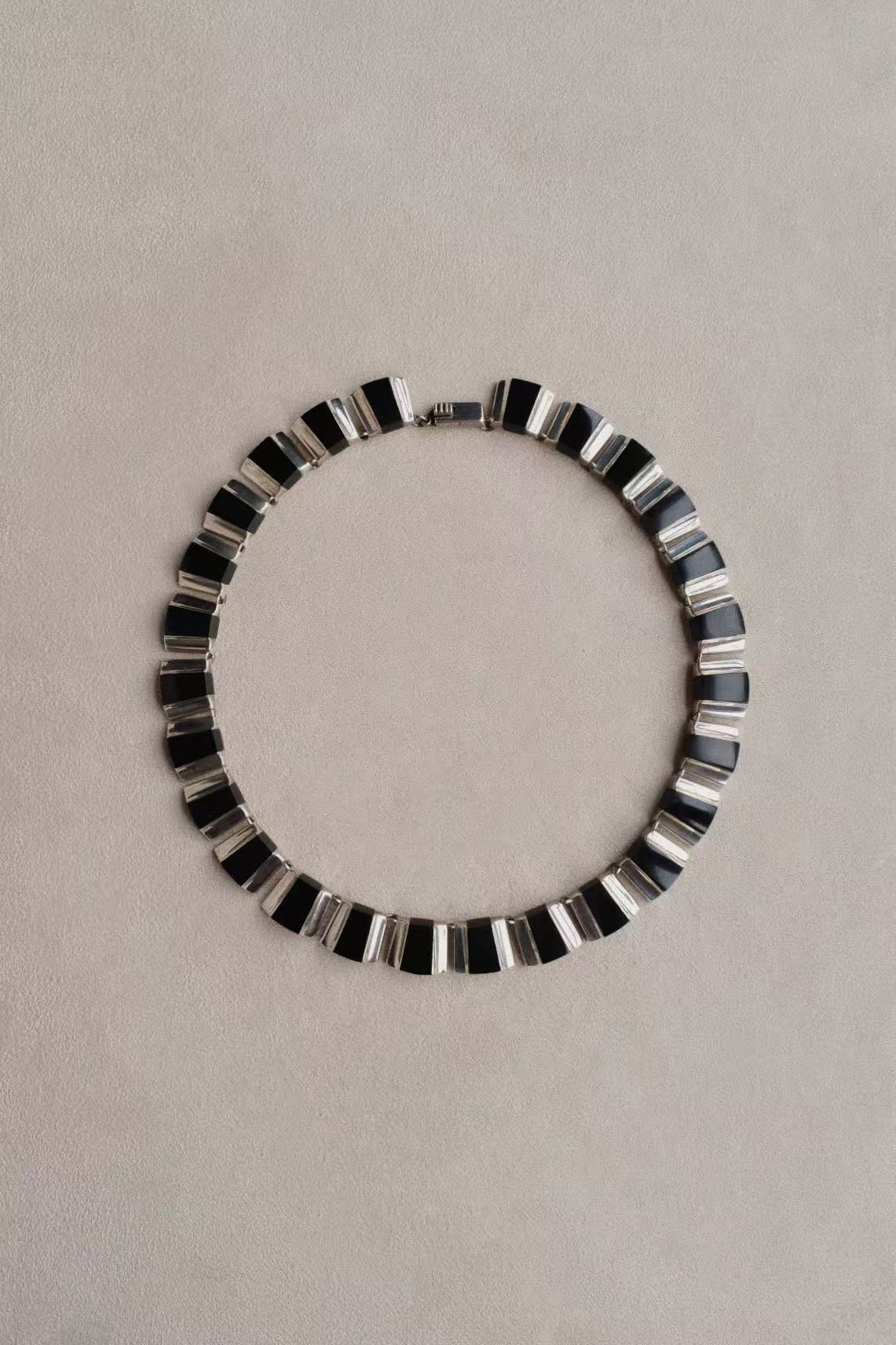 Onyx Collar